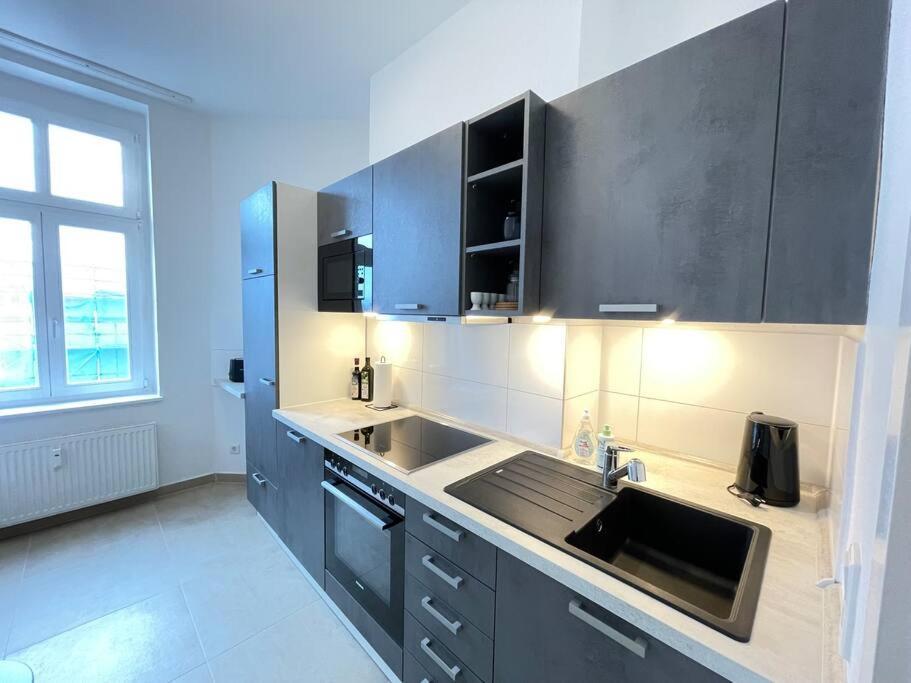 Lucky Stays Ls10 - Vollausstattung - Zentrum - Aufzug - Grosse Kueche - 2 Zimmer - Smart-Tv Magdeburg Exterior foto