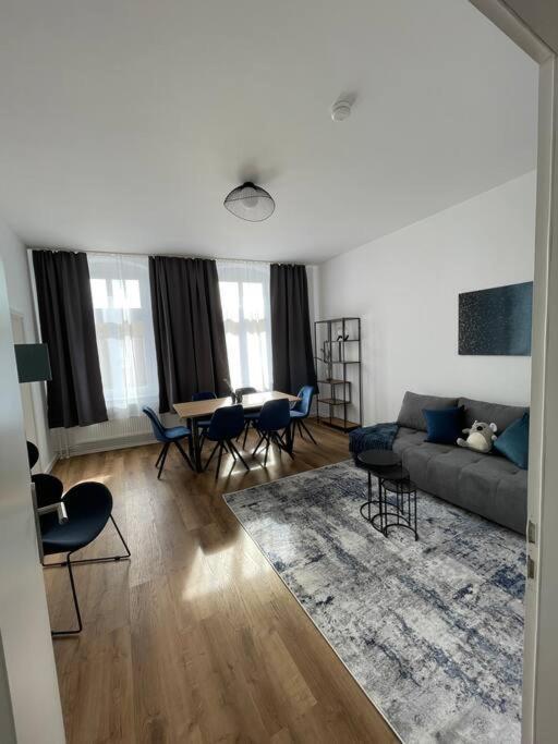 Lucky Stays Ls10 - Vollausstattung - Zentrum - Aufzug - Grosse Kueche - 2 Zimmer - Smart-Tv Magdeburg Exterior foto