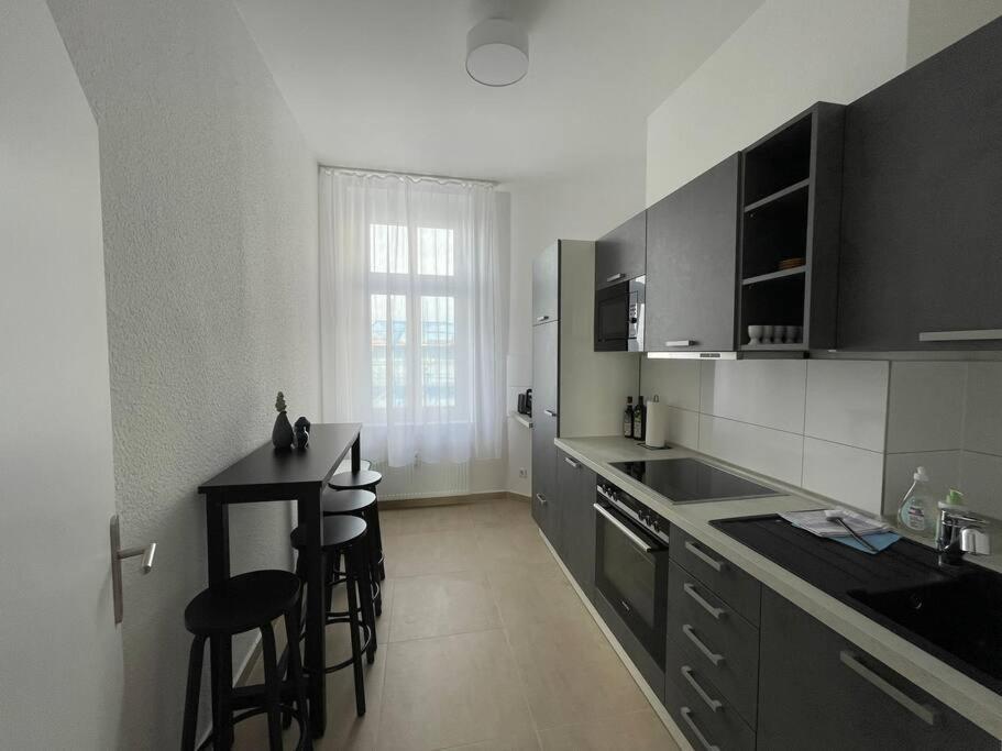 Lucky Stays Ls10 - Vollausstattung - Zentrum - Aufzug - Grosse Kueche - 2 Zimmer - Smart-Tv Magdeburg Exterior foto